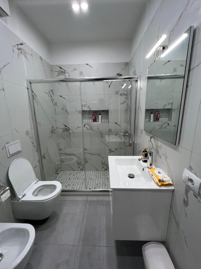 Gersi'S Daily Apartament Apartment Tirana Exterior photo